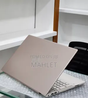 New Laptop HP Pavilion 15 8GB Intel Core i5 SSD 512GB
