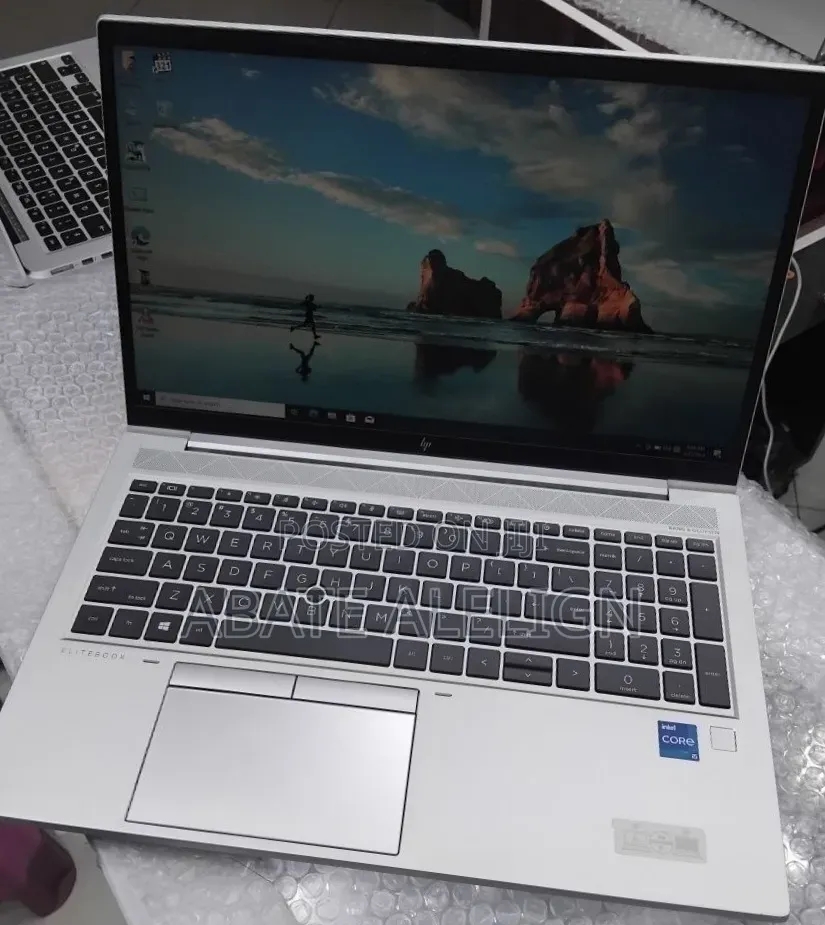 New Laptop HP EliteBook 850 G8 16GB Intel Core i5 SSD 512GB