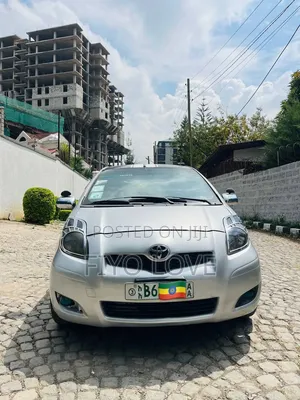 Toyota Yaris 2009 Silver