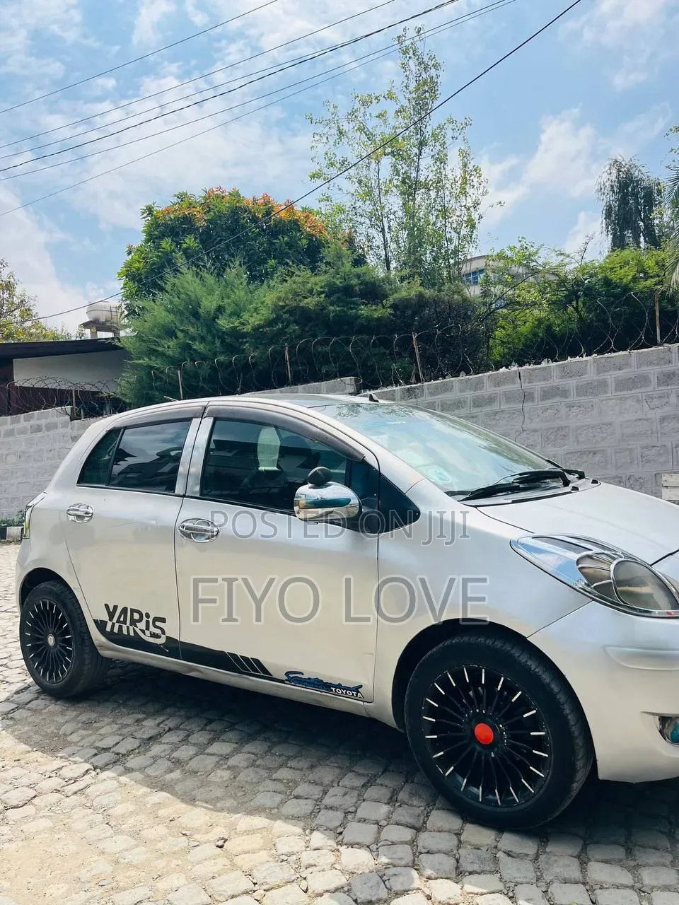 Toyota Yaris 2009 Silver