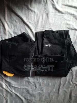 High-Quality Black Sport Leggings/Tights - Excellent Condition