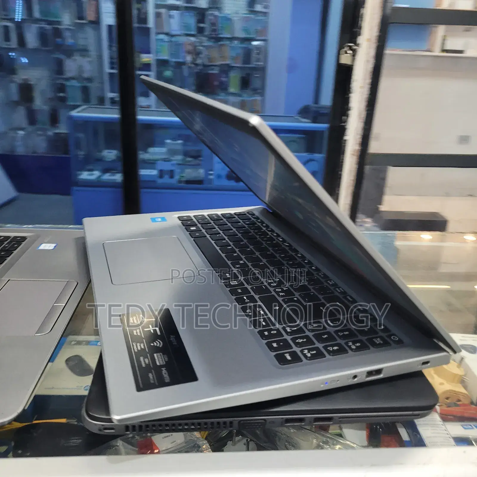 New Laptop Acer Aspire 1 4GB Intel Celeron SSD 256GB