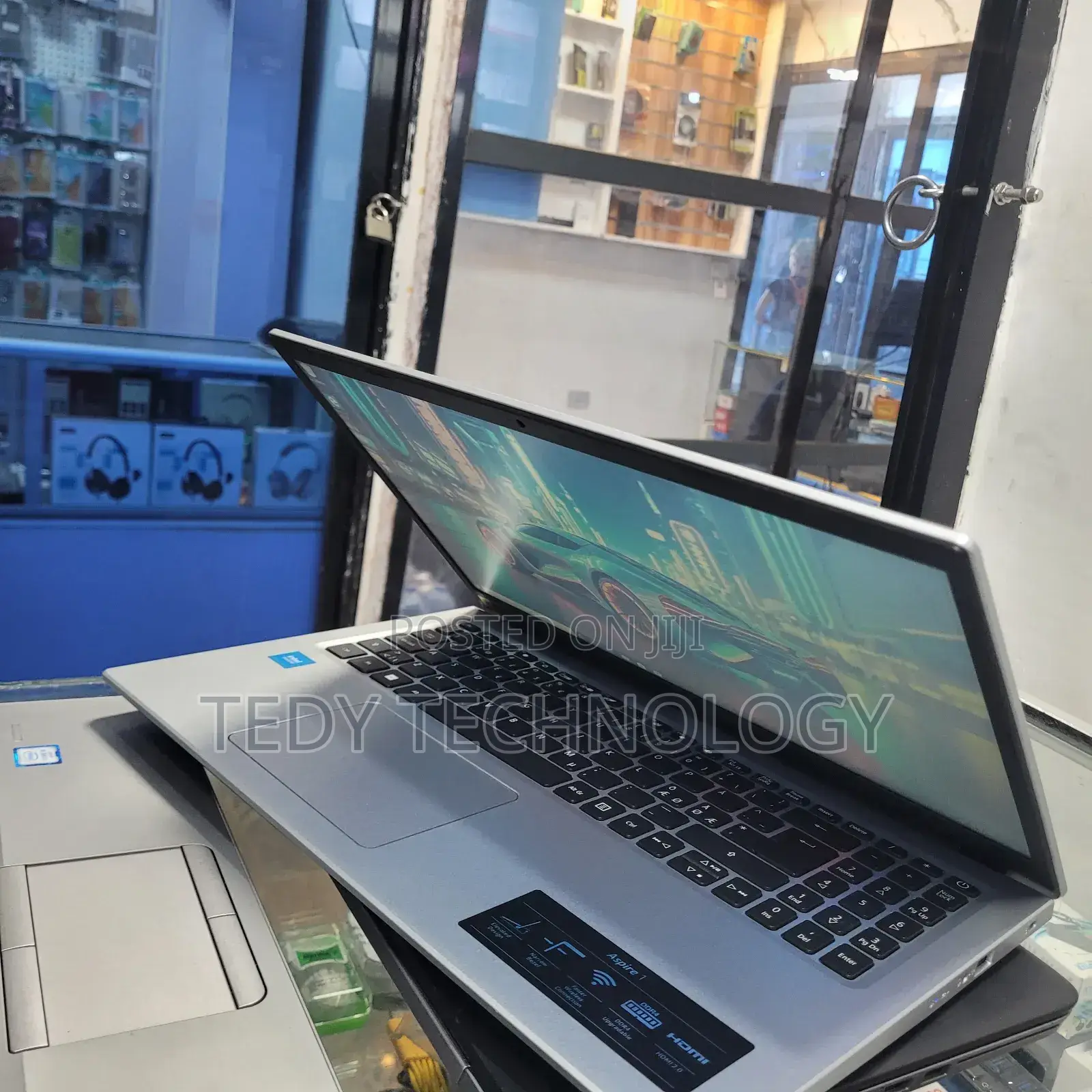 New Laptop Acer Aspire 1 4GB Intel Celeron SSD 256GB