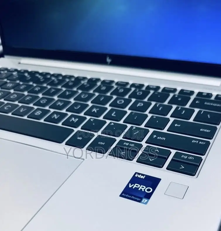 New Laptop HP EliteBook 840 G10 16GB Intel Core i7 SSD 512GB