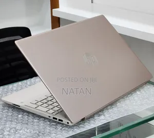 New Laptop HP Pavilion 15 8GB Intel Core i5 SSD 512GB