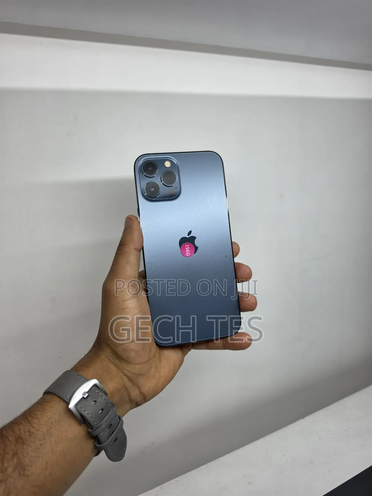 New Apple iPhone 12 Pro Max 256 GB Blue