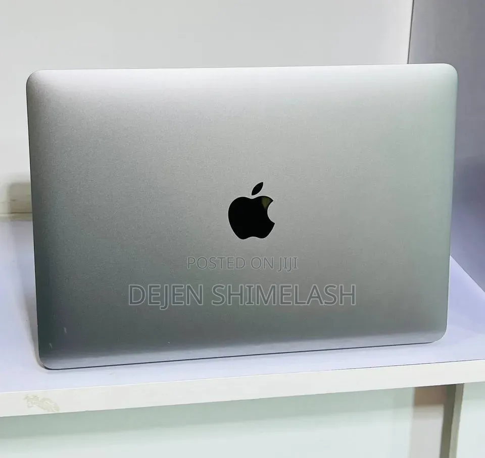 New Laptop Apple MacBook Pro 2017 8GB Intel Core i5 SSD 512GB
