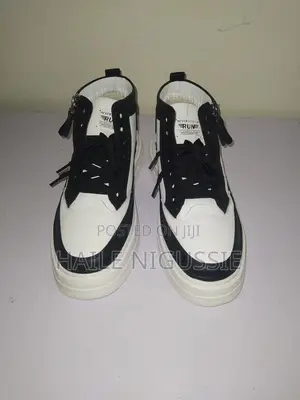 Zipcraft Urban High-Top Sneakers – Casual Street Style Boots