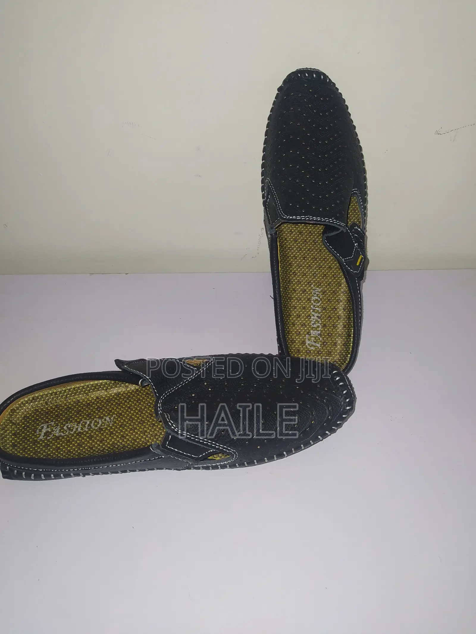 Mens Summer Breathable Sandals Casual Slip-on Driving Shoes