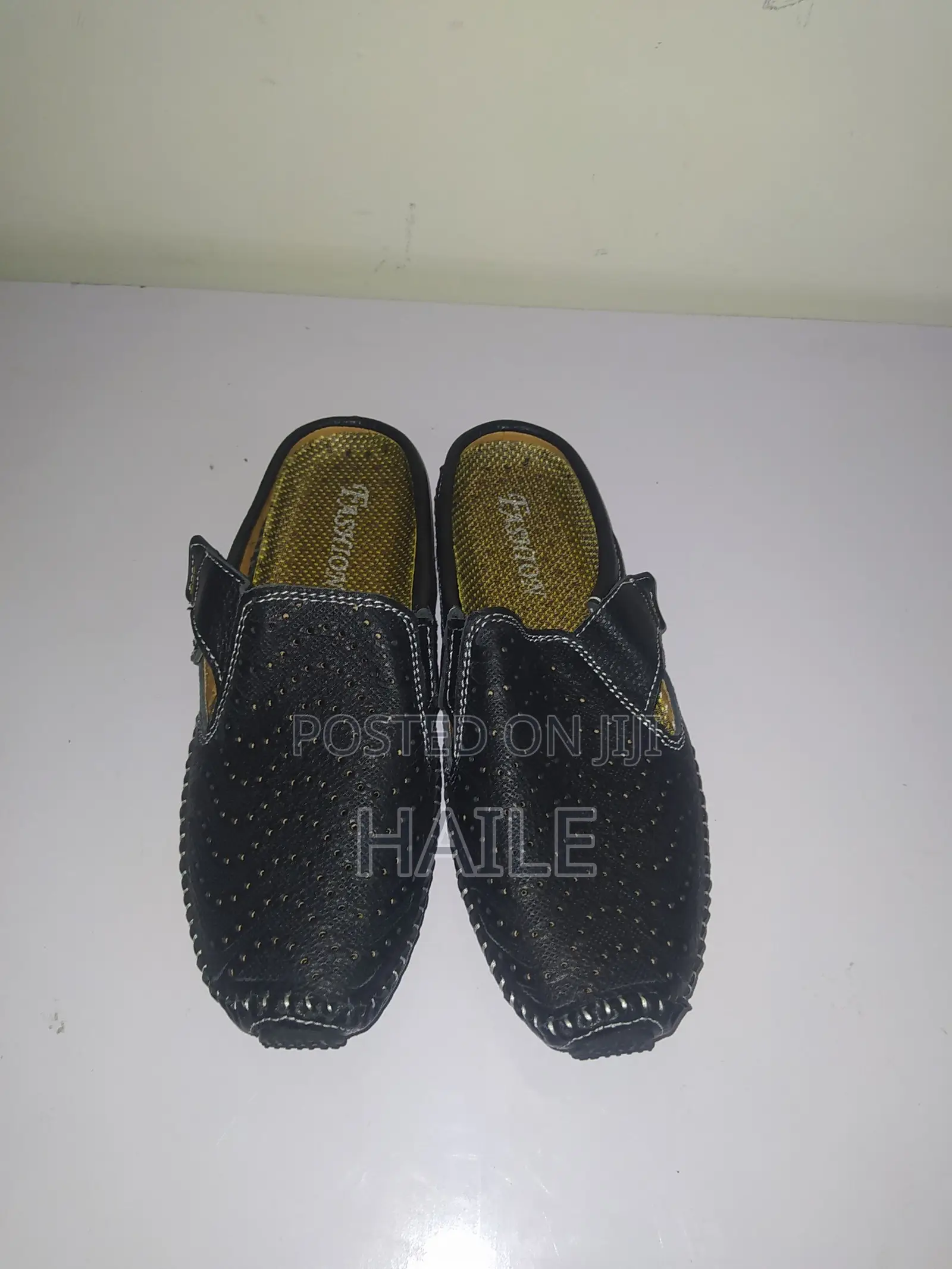 Mens Summer Breathable Sandals Casual Slip-on Driving Shoes