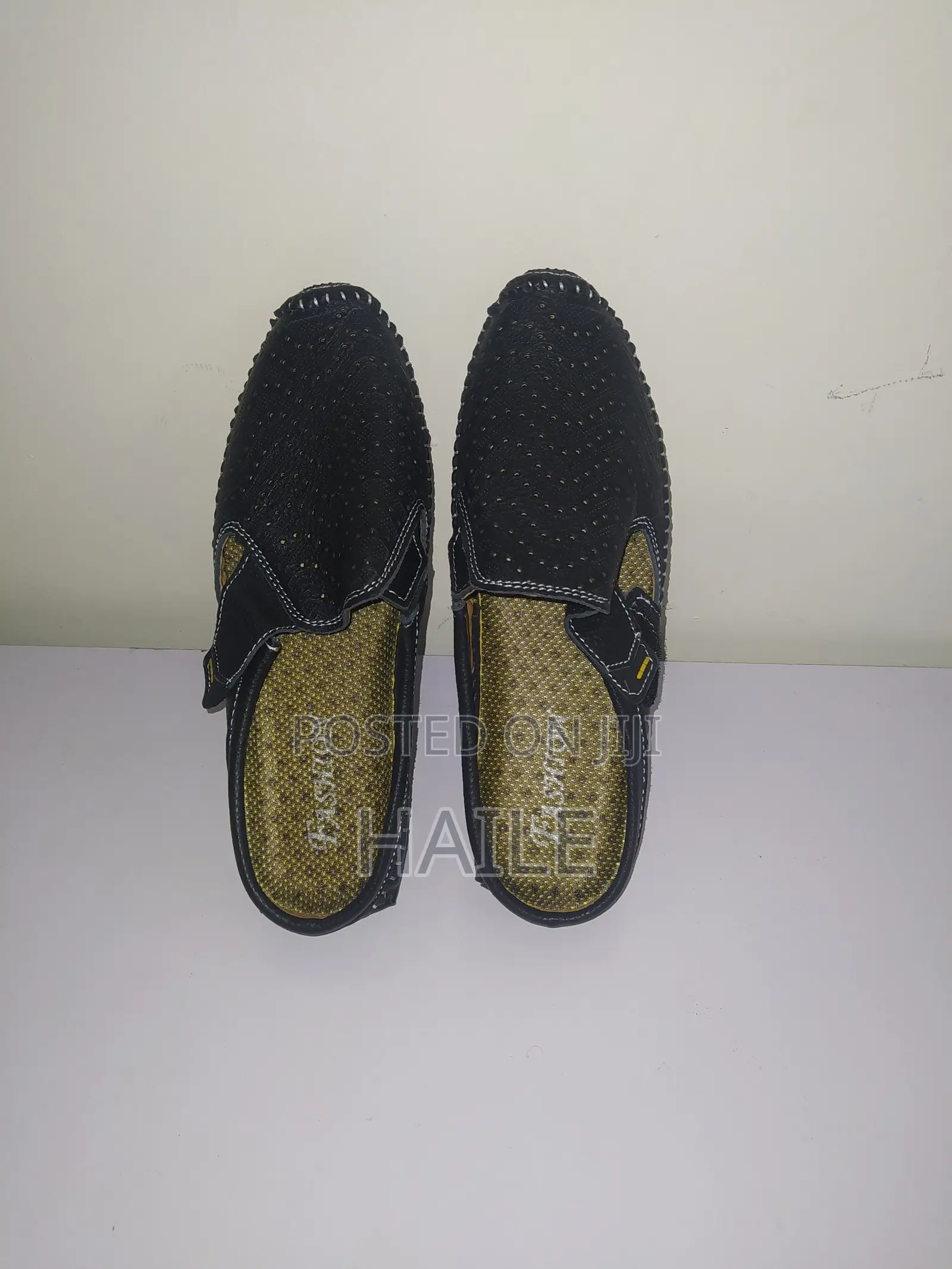 Mens Summer Breathable Sandals Casual Slip-on Driving Shoes