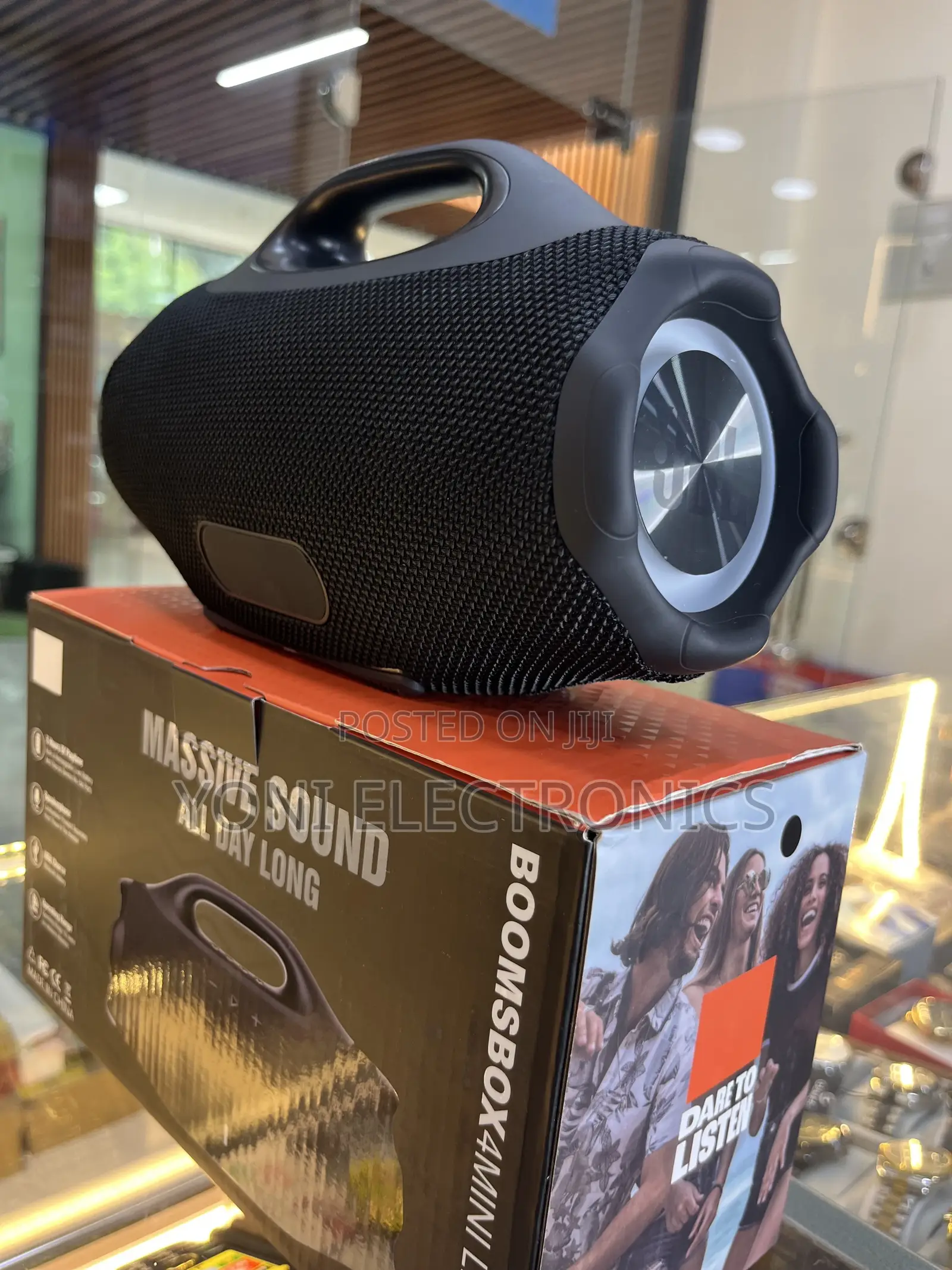 JBL Boombox 4 Mini