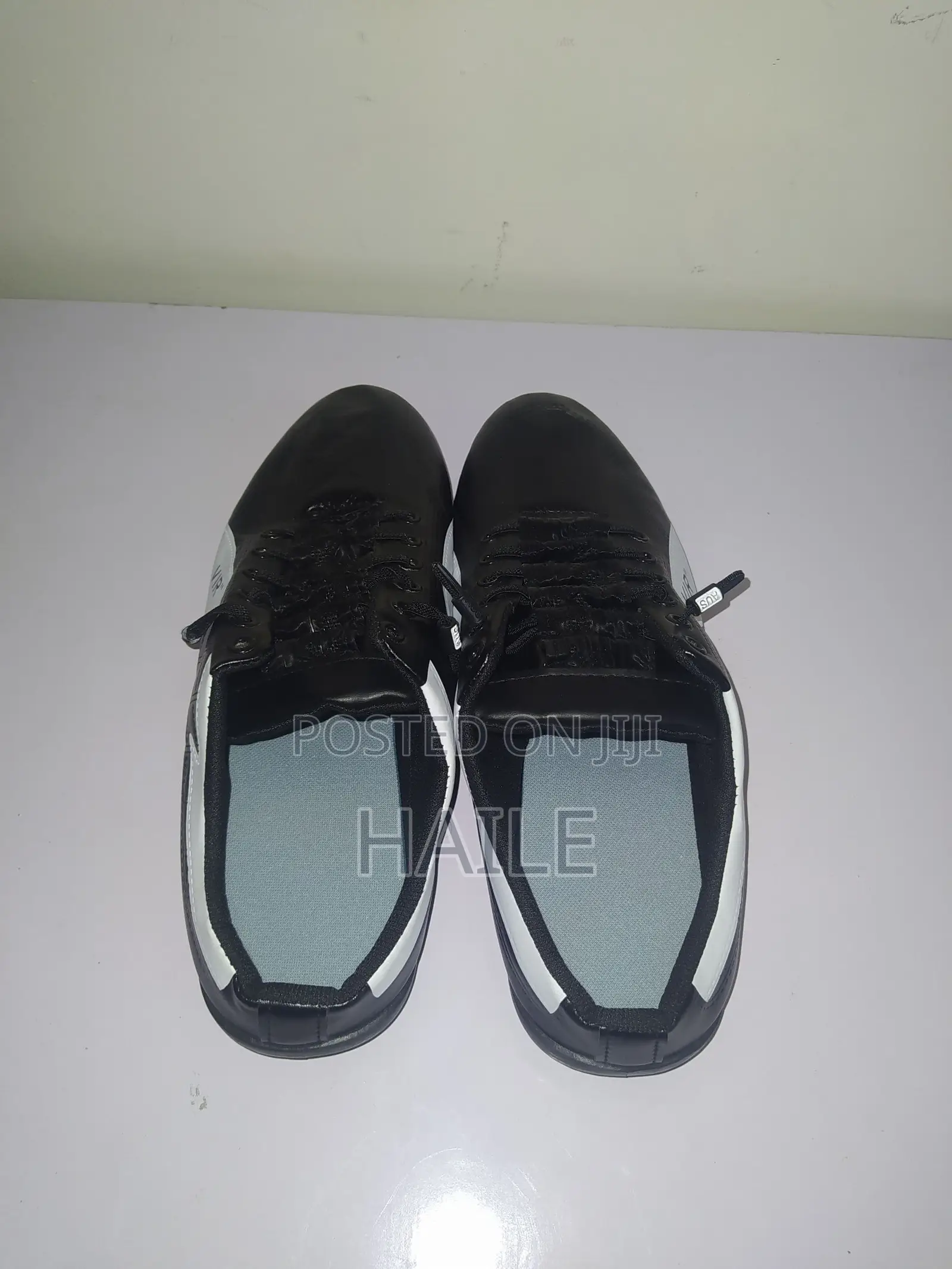 Men's Breathable Slip-on Canvas Shoes – Lightweight Casual Shoes