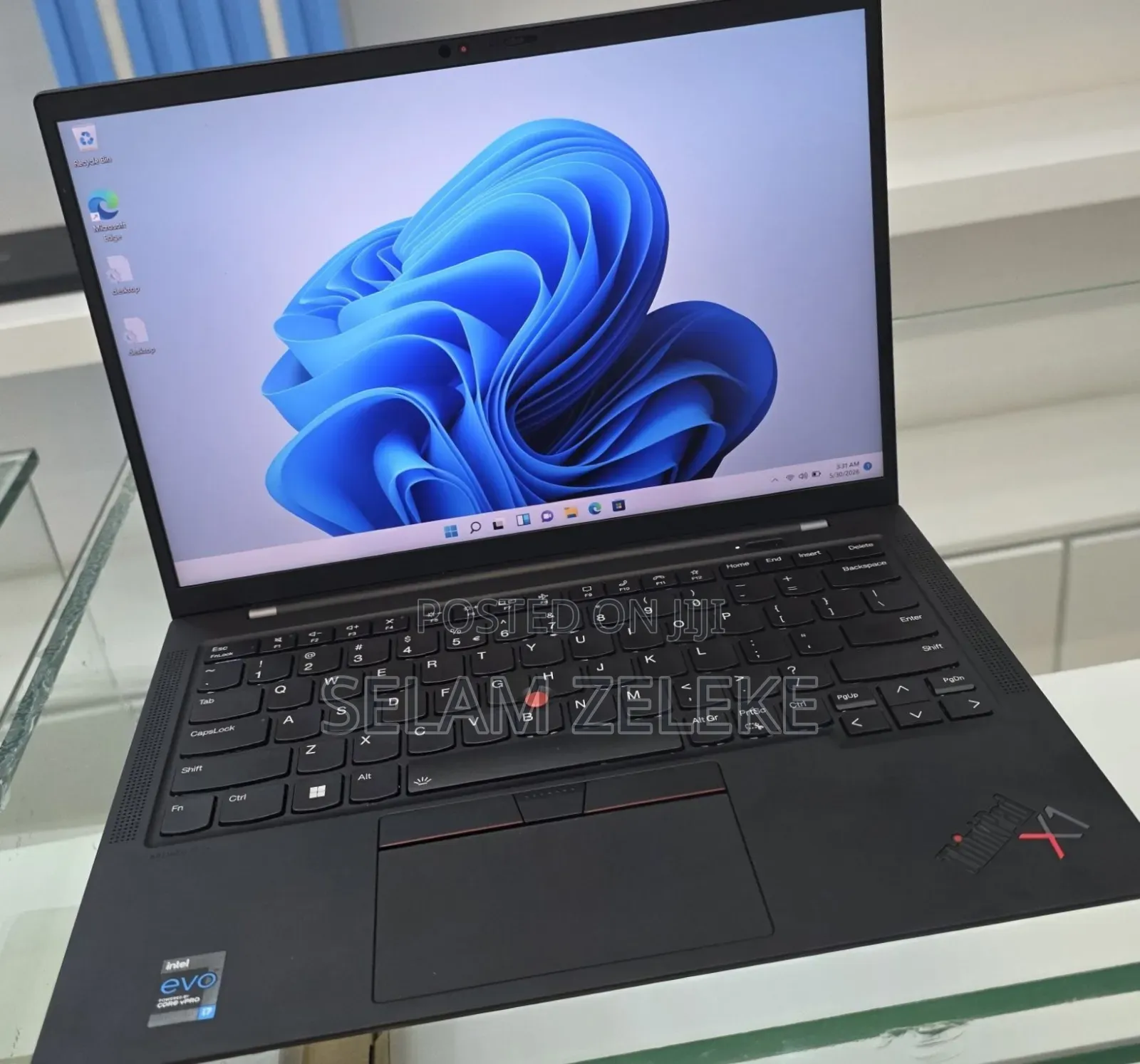 New Laptop Lenovo ThinkPad X1 Carbon 16GB Intel Core i7 SSD 512GB