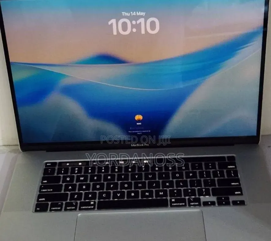 New Laptop Apple MacBook Pro 2019 32GB Intel Core i9 SSD 1T