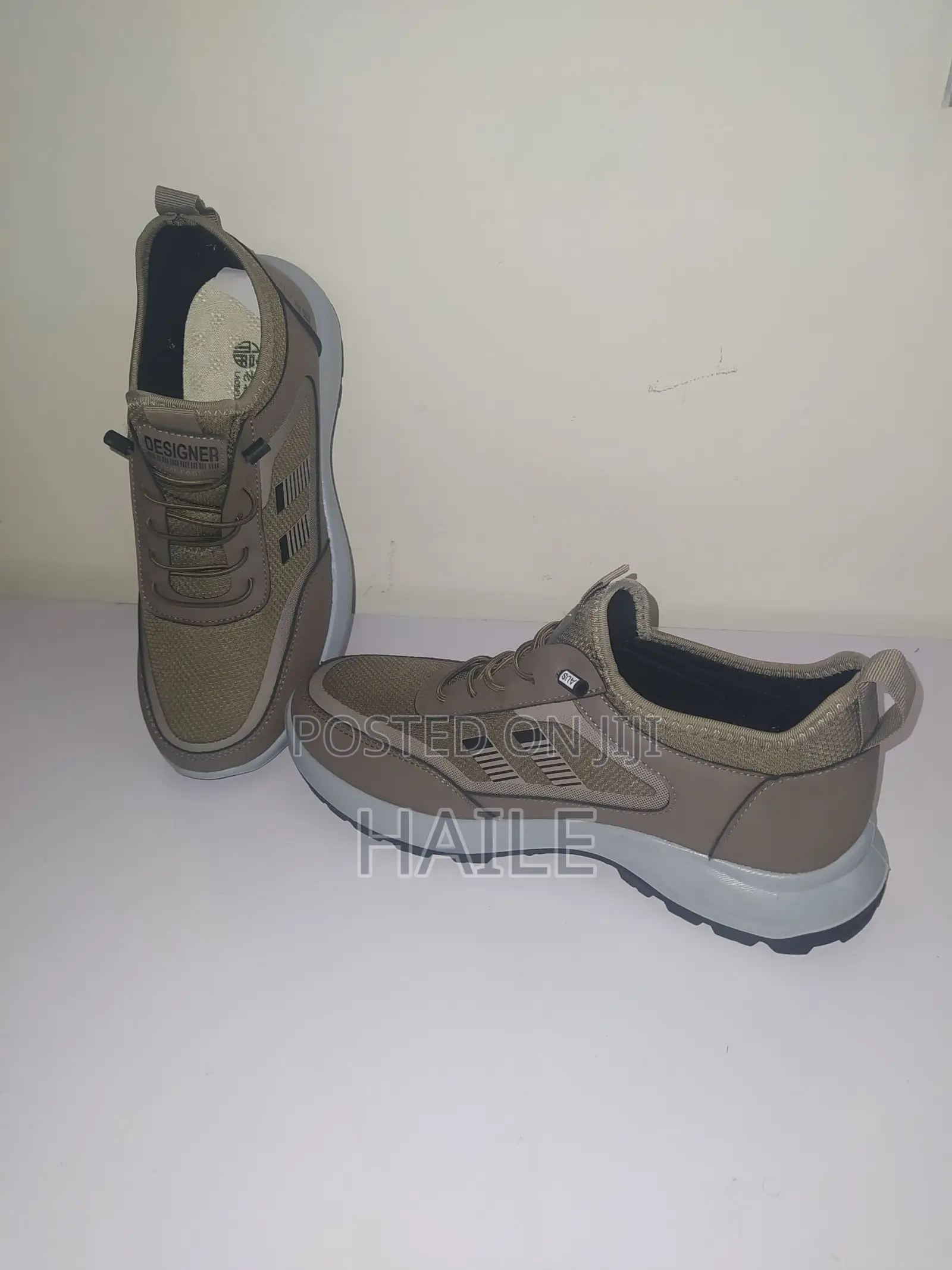 Men's Mesh Running Sneakers – Lightweight Anti-Slip Casual Shoes