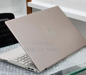 New Laptop HP Pavilion 15 8GB Intel Core i5 SSD 512GB