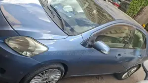 Toyota Yaris 2010 Blue