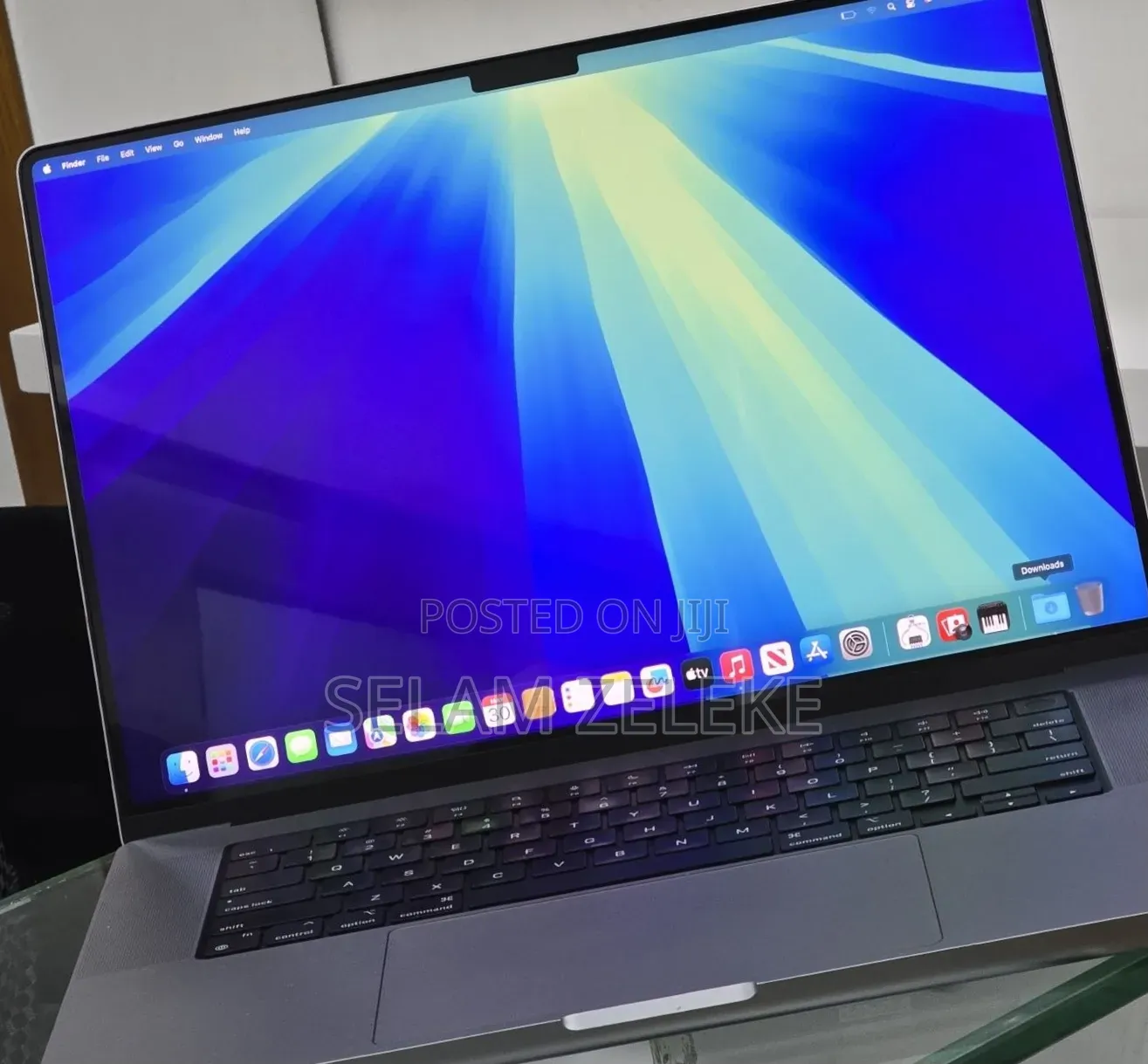 New Laptop Apple MacBook Pro 2021 M1 Max 32GB Apple M1 Max SSD 512GB