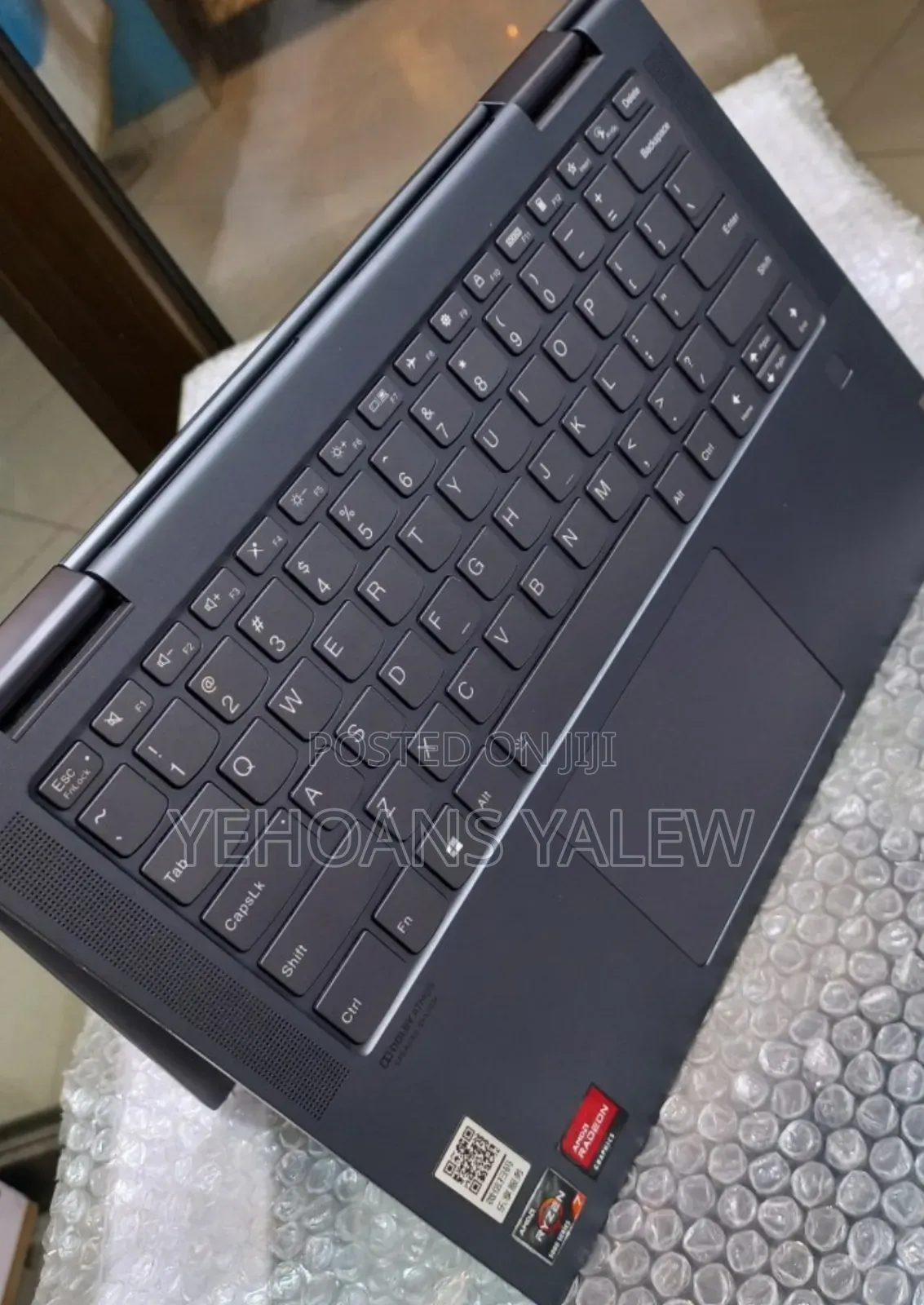 New Laptop Lenovo Yoga 710 16GB AMD Ryzen 7 SSD 512GB
