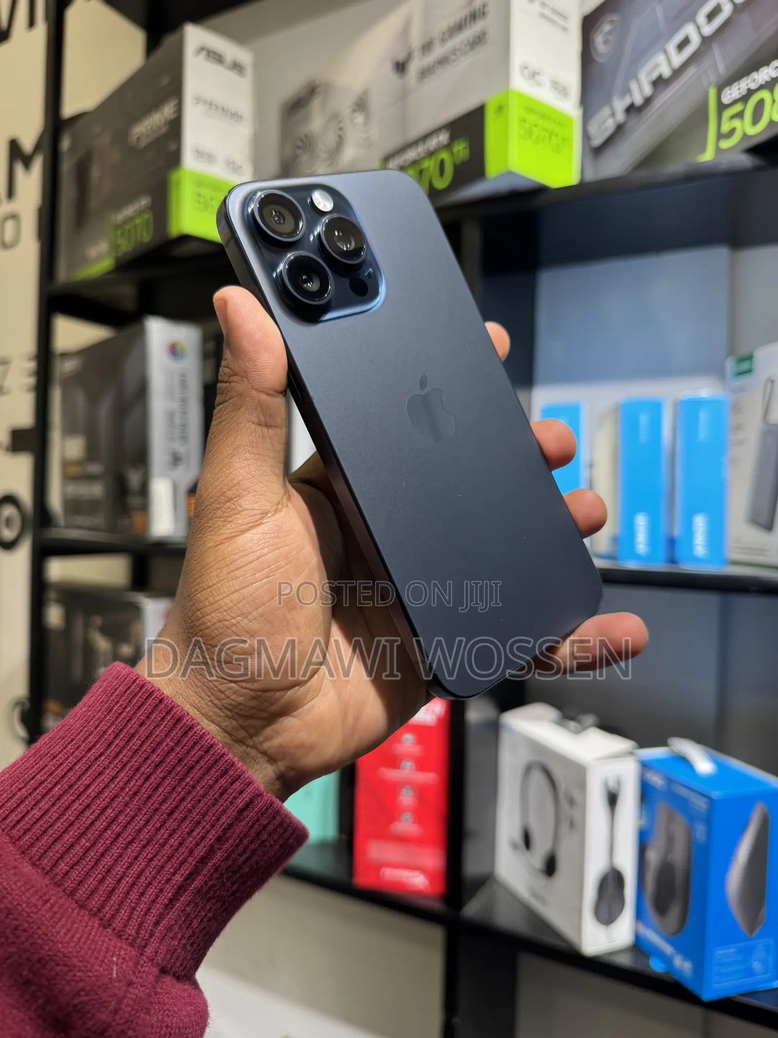 New Apple iPhone 15 Pro Max 512 GB Blue
