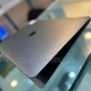 New Laptop Apple MacBook Air 2020 M1 16GB Apple M1 SSD 256GB