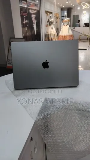 New Laptop Apple MacBook Pro 2021 M1 Max 64GB Apple M1 Max SSD 1T