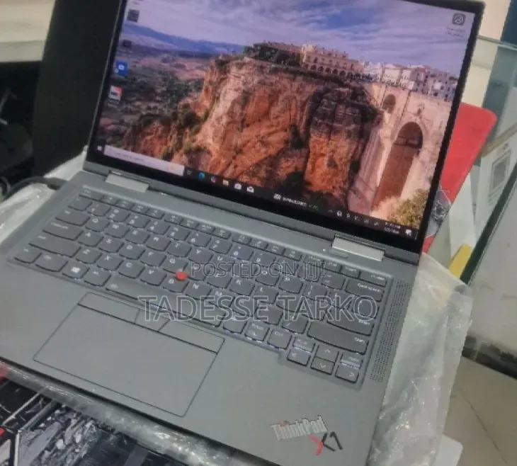 New Laptop Lenovo ThinkPad X1 Yoga 16GB Intel Core i7 SSD 512GB