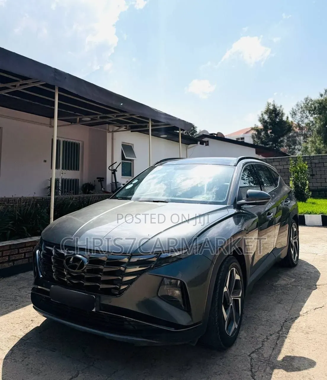 Hyundai Tucson Limited 2022 Gray