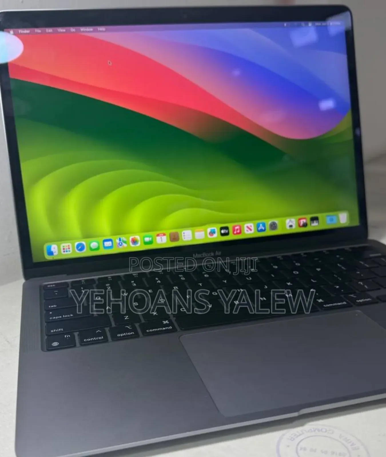 New Laptop Apple MacBook Air 2020 M1 16GB Apple M1 SSD 256GB