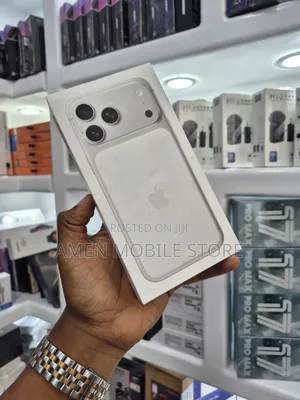 New Apple iPhone 17 Pro Max 256 GB Silver