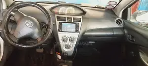 Toyota Yaris 2008 Gray