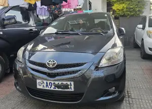 Toyota Yaris 2008 Gray