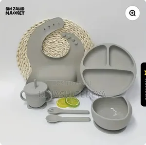 6 In 1 Silicon Baby Feeding Tool(የልጆች መመገቢያ)
