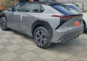 Toyota bZ4X 2023 Gray