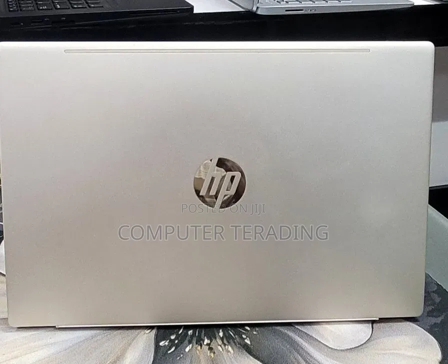 New Laptop HP Pavilion 15 8GB Intel Core i5 SSD 512GB