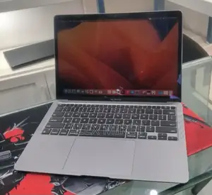 New Laptop Apple MacBook 8GB Apple M1 SSD 512GB