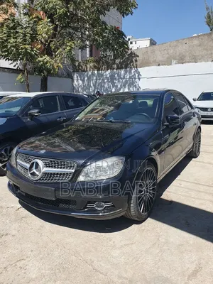 Mercedes-Benz C180 2010 Black