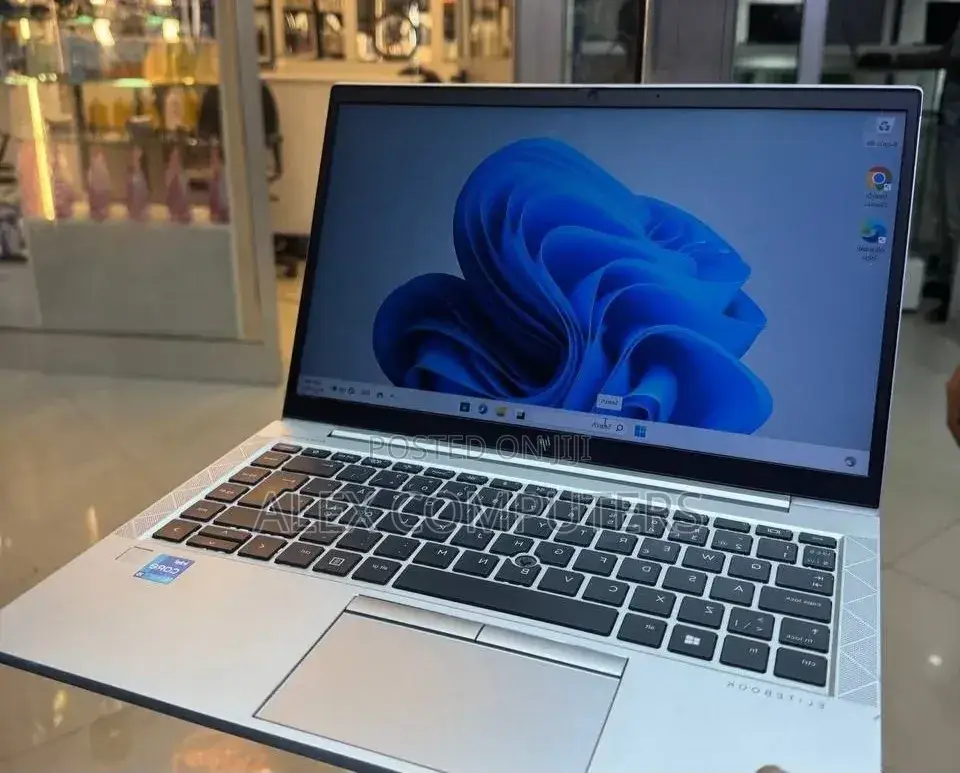 New Laptop HP EliteBook 840 16GB Intel Core i5 SSD 256GB