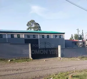Warehouse for Sale 2200 Square Meters G2 No Office