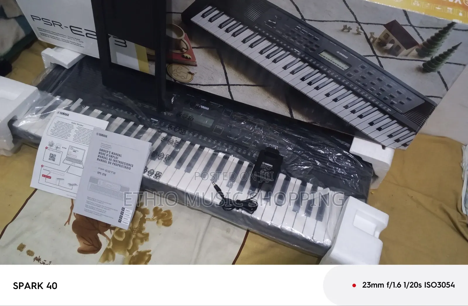 Yamaha PSR E273