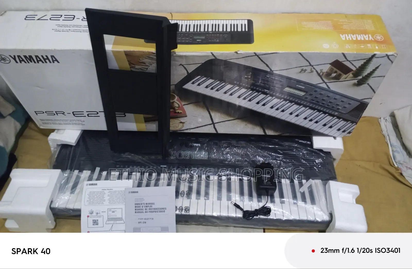 Yamaha PSR E273