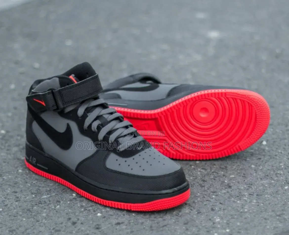 Nike Air Force 1 Mid