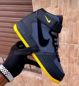 Nike Air Force 1 Mid