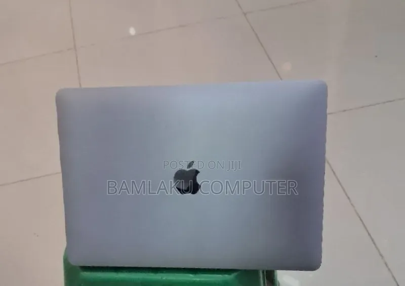 New Laptop Apple MacBook Air 2020 M1 8GB Apple M1 SSD 512GB