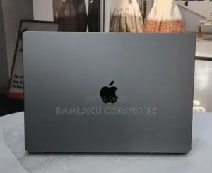 New Laptop Apple MacBook Pro 2021 M1 Max 64GB Apple M1 Max SSD 1T