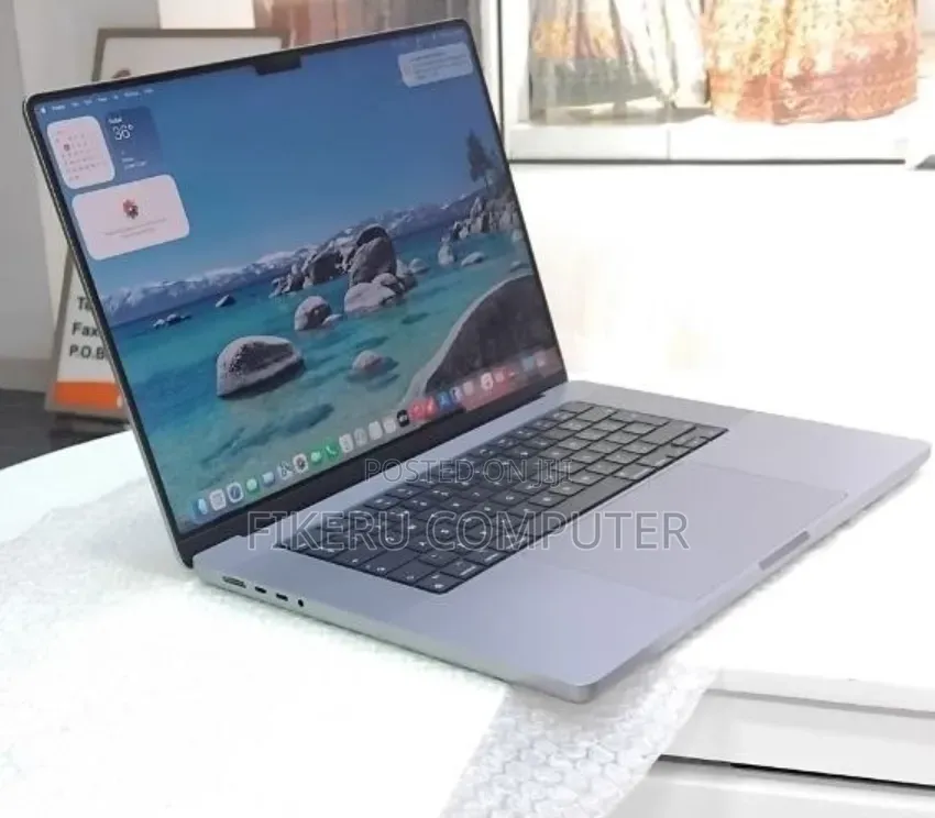 New Laptop Apple MacBook Pro 2021 M1 Max 64GB Apple M1 Pro SSD 1T