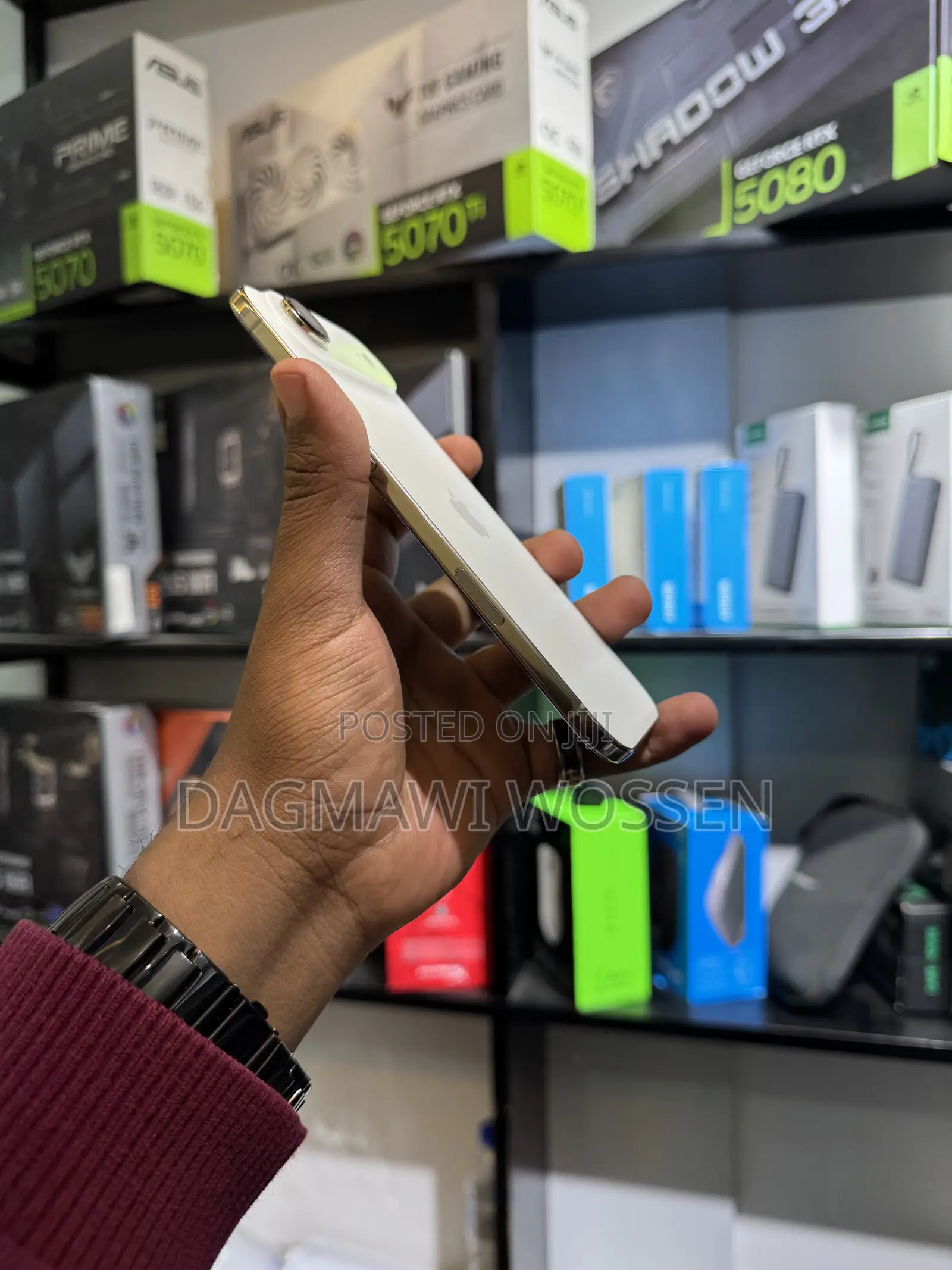 New Apple iPhone 17 256 GB White