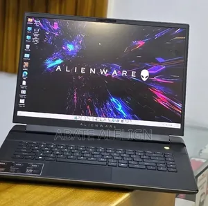 New Laptop Alienware X16 r1 16GB Intel Core i9 SSD 1T