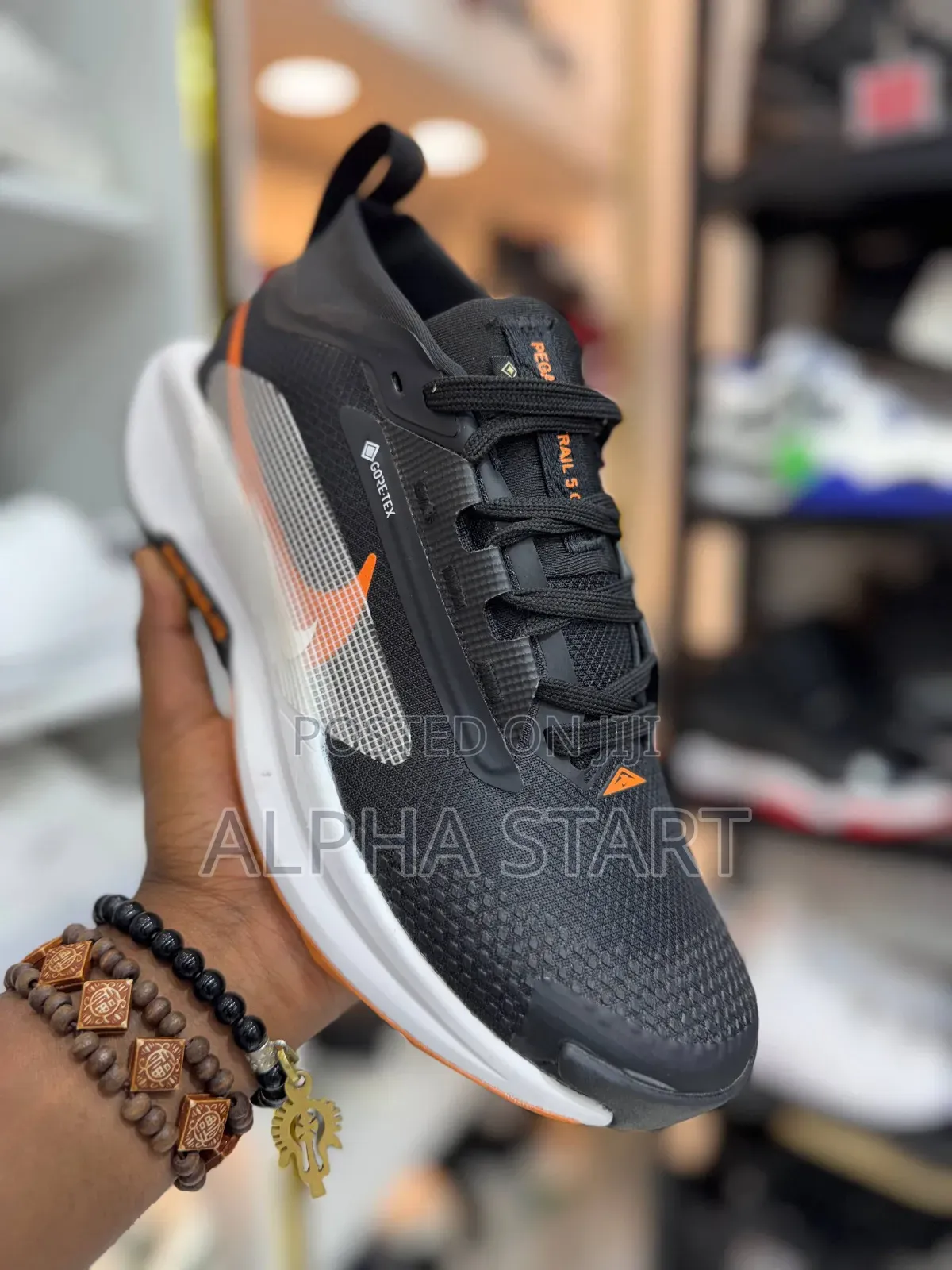 New Arrival Nike Trial Gortex Water Proof Sneakers Made in Vietnam